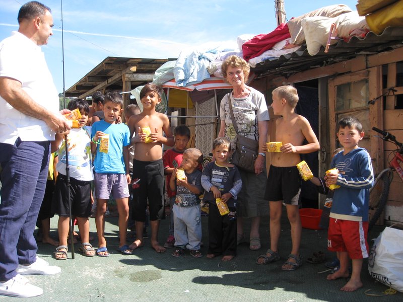 Villinger Helfer zu Besuch in einem Straßenkinder- Projekt in Oradea, Rumänien.