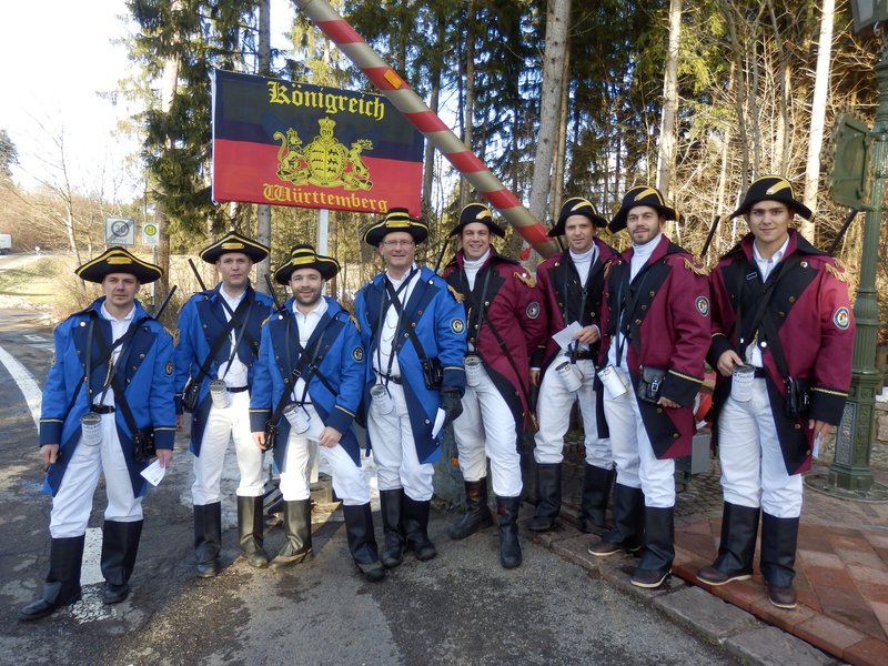 Every year, before the main days of the Fasnet, the Gockel-Gilde collects donations for a good cause from the customs house, when motorists at the former border between Baden and Württemberg are asked by the uniformed guards for road toll.